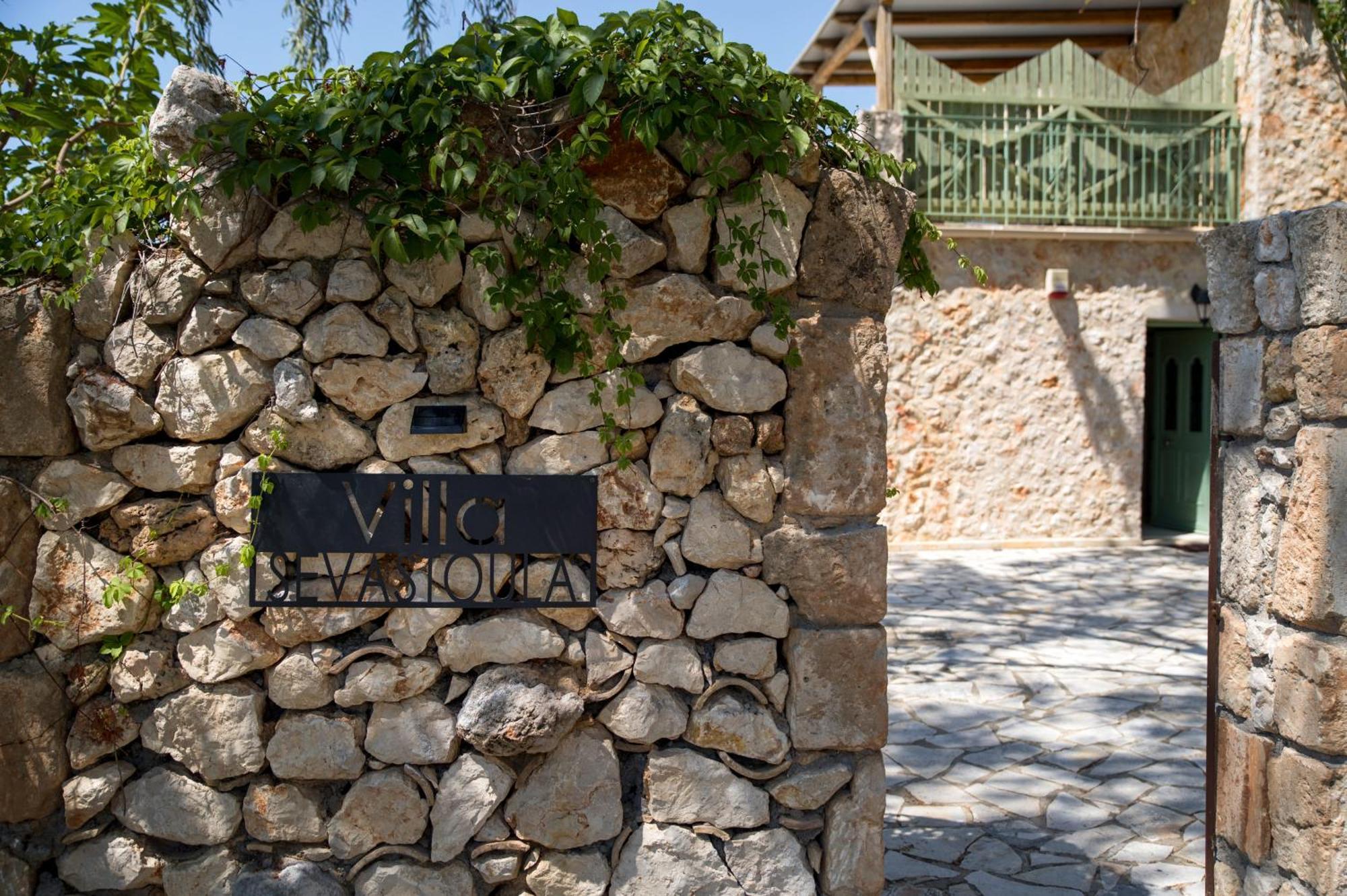 Villa Sevastoula Ratzaklion Екстер'єр фото