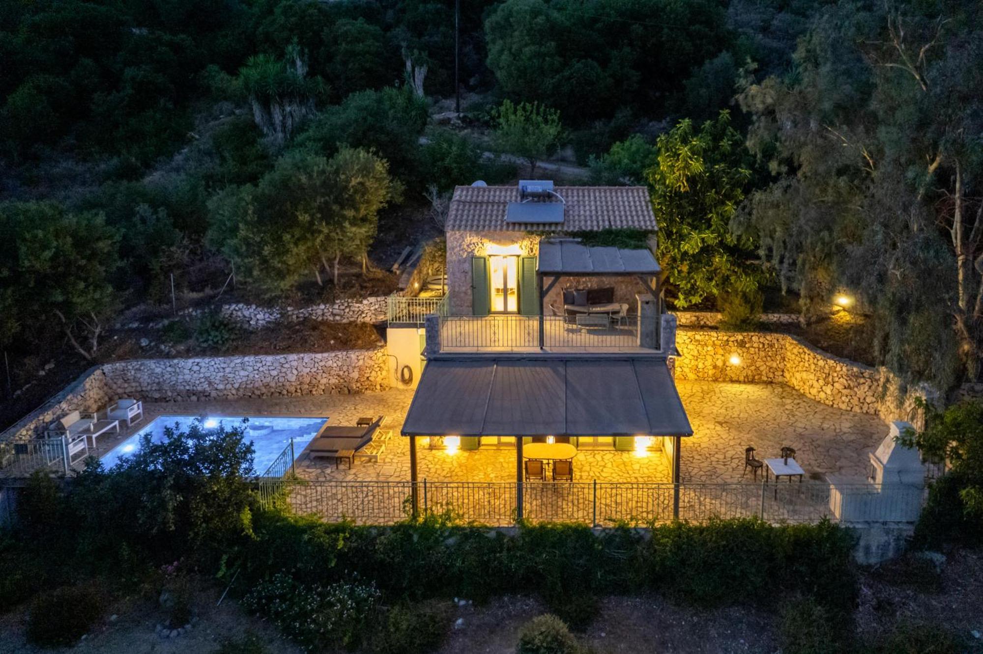 Villa Sevastoula Ratzaklion Екстер'єр фото